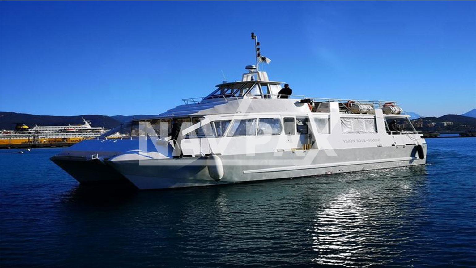 Catamaran à passagers vision sous-marine 185pax