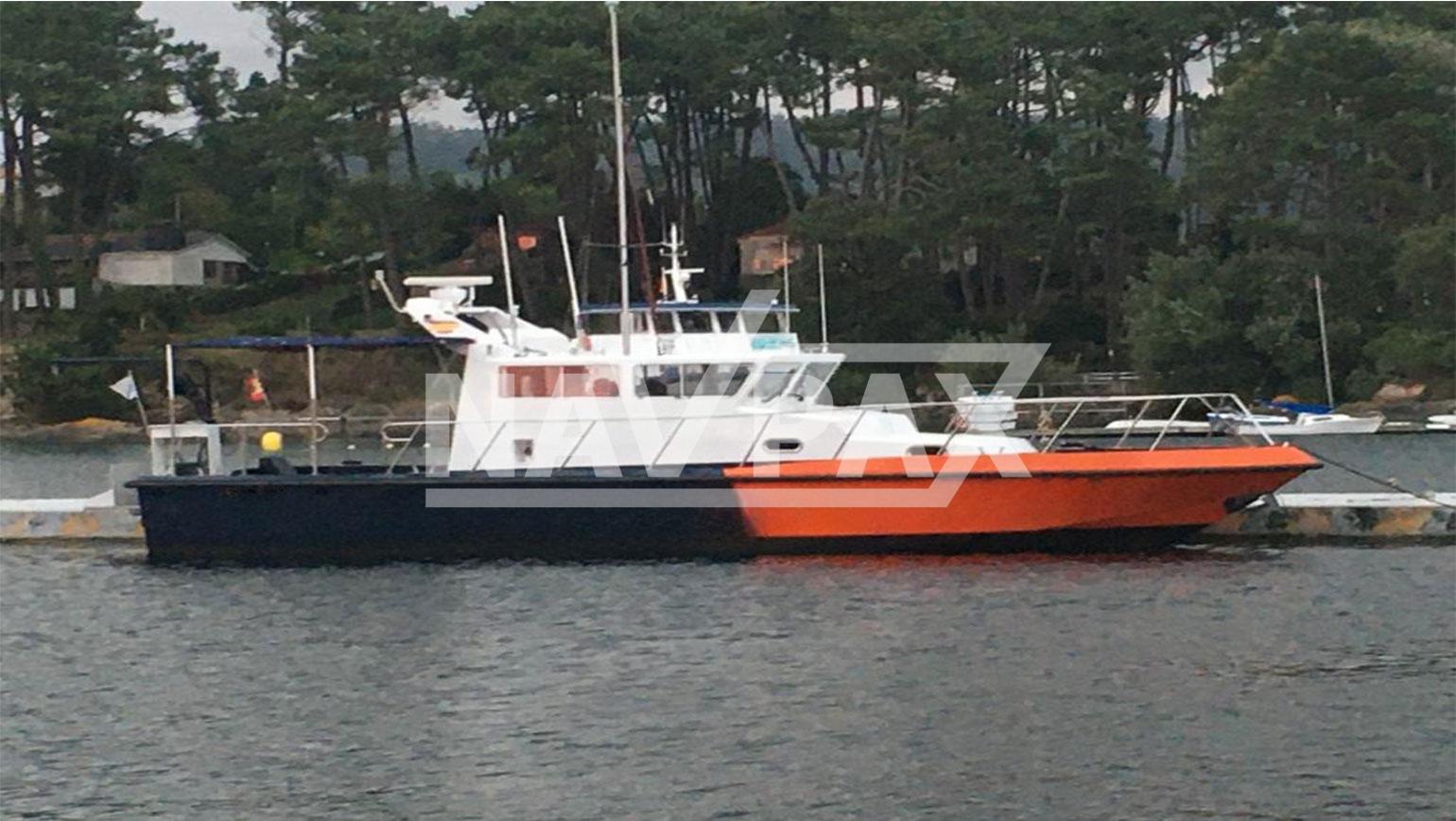 Lancha 12 Pax. con Hamilton jets