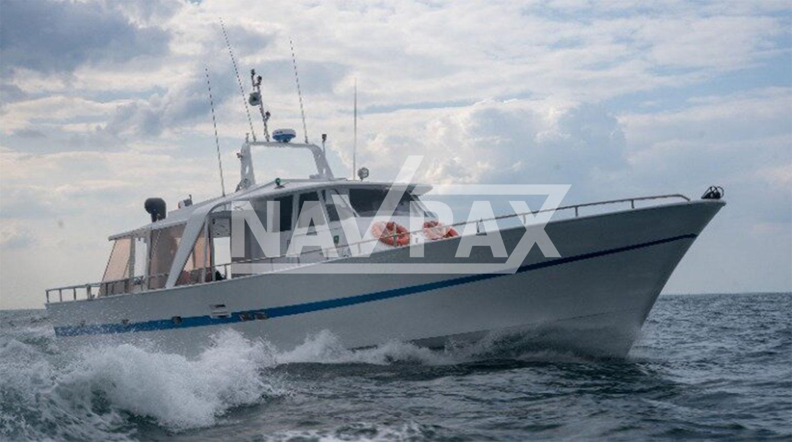 Monocasco de fibra 90 Pax.