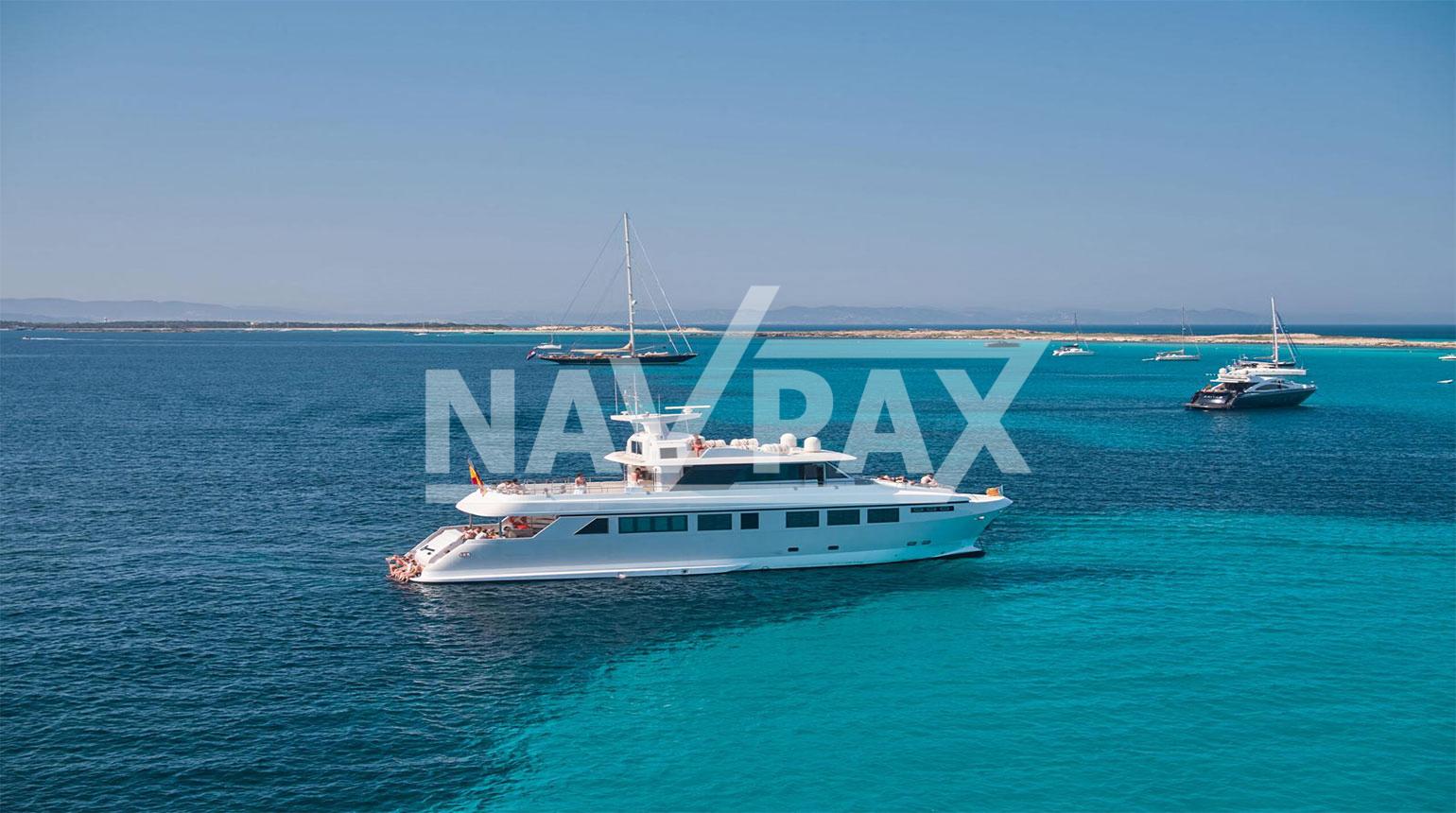 Yacht de lujo en lista 2º para 50 Pax.