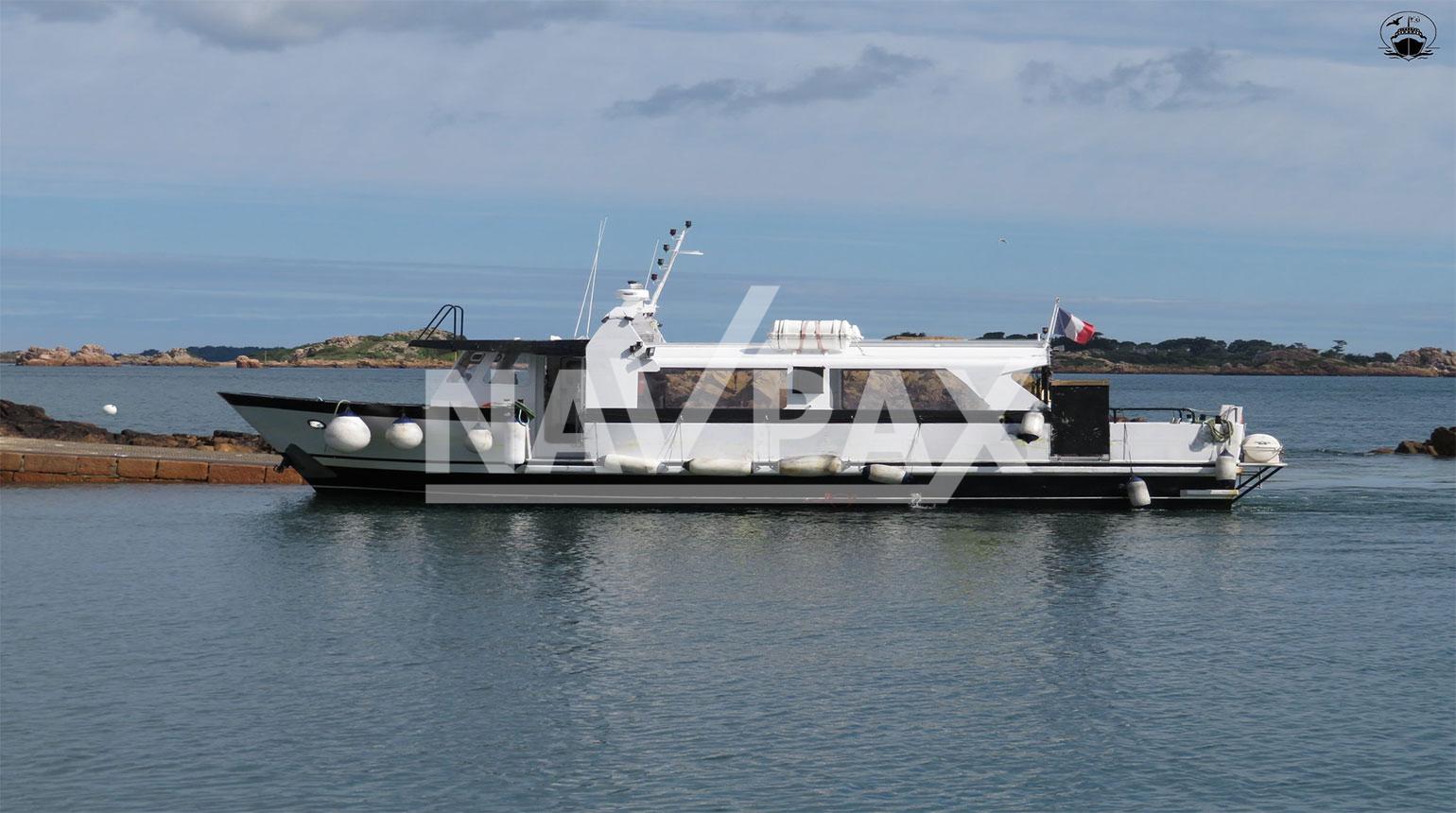 Vedette à passagers 75 Pax.