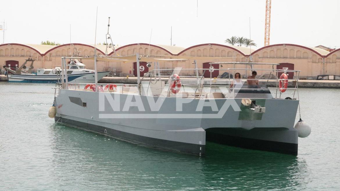 Catamarán 42 Pax.