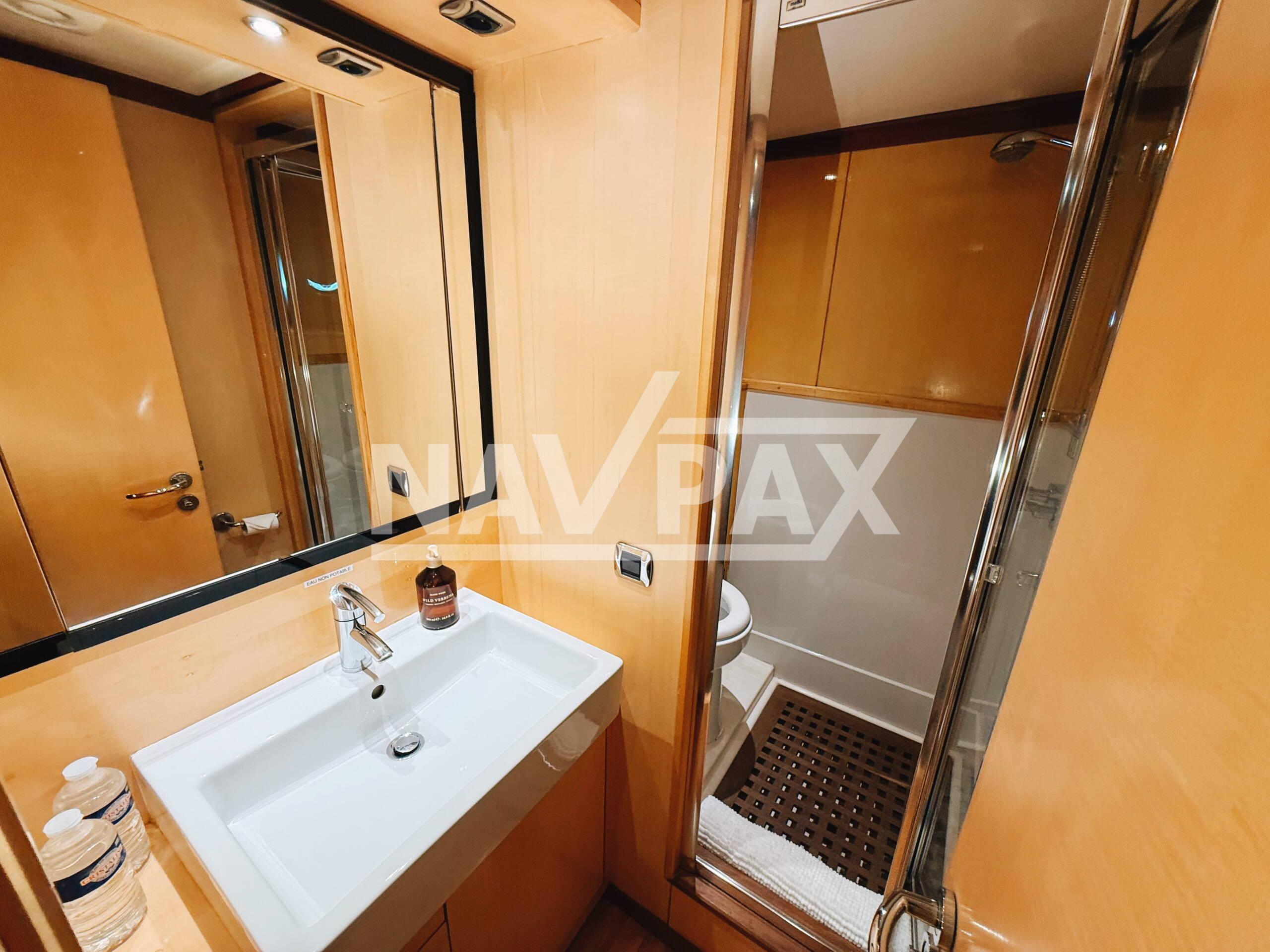 CLARA ONE Salle de bain cabine CLARA ONE Salle de bain cabine